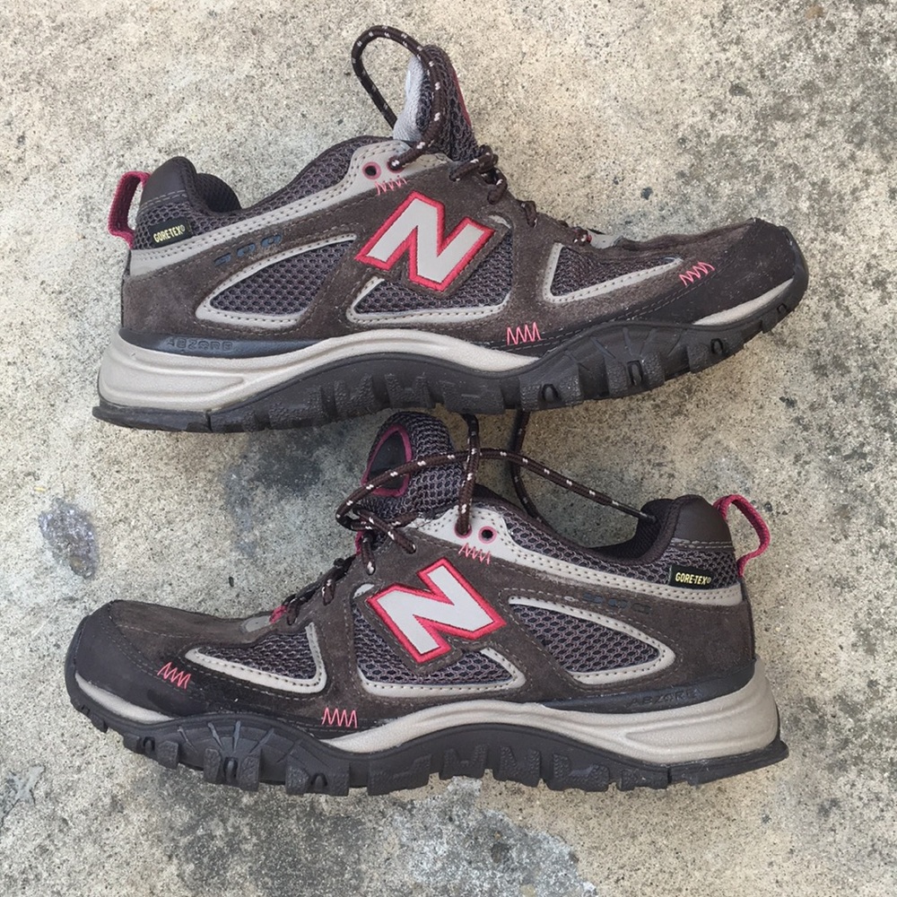 🔥New Balance WO900GT Hiking Trail run Sport Shoes